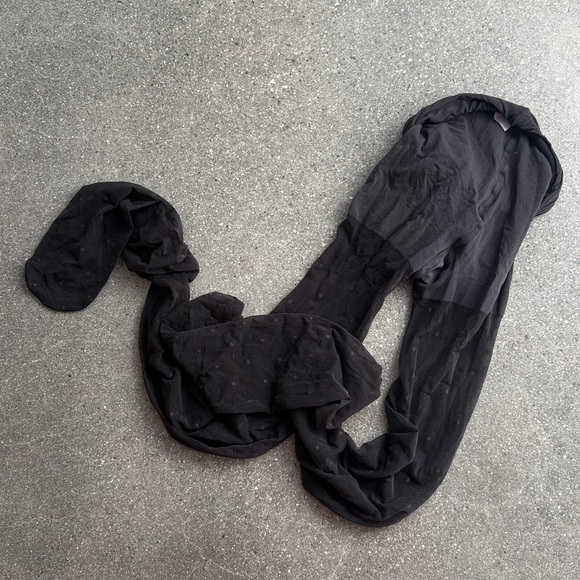 Used worn polka dot black pantyhose - Picture 3 of 3